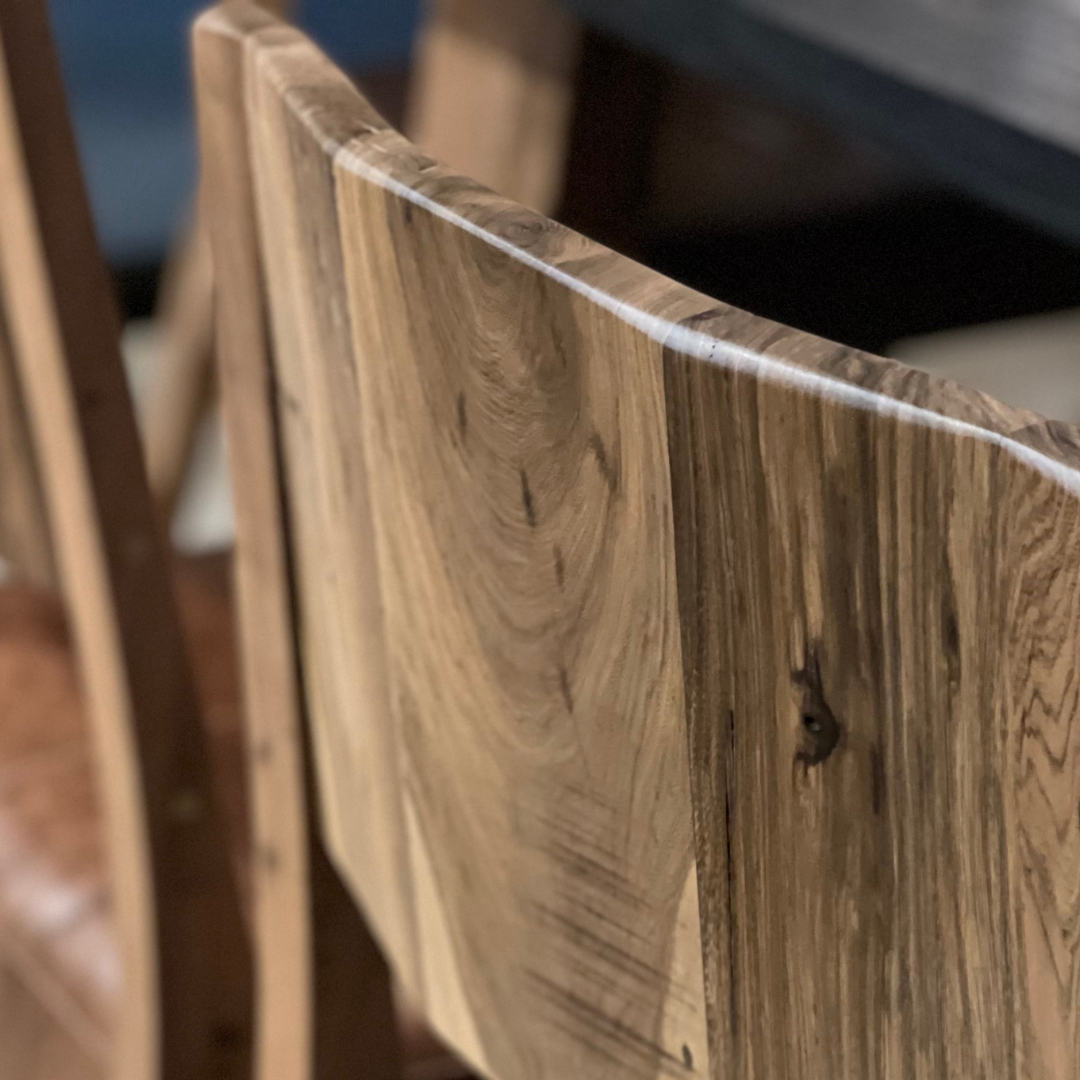 Detalle de estructura en madera maciza de guayubira