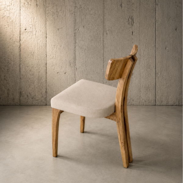 Silla Berlín de madera maciza de Petiribí o Guayubira con asiento de cuero vacuno genuino | Ástika